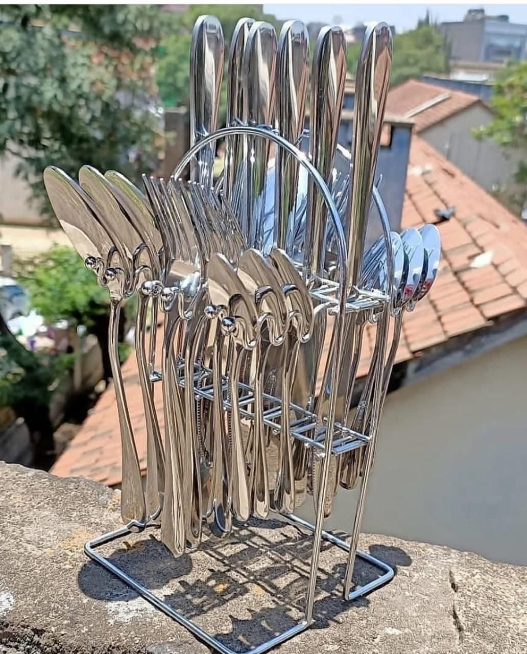 *24pcs cutlery 🍴😋 set *