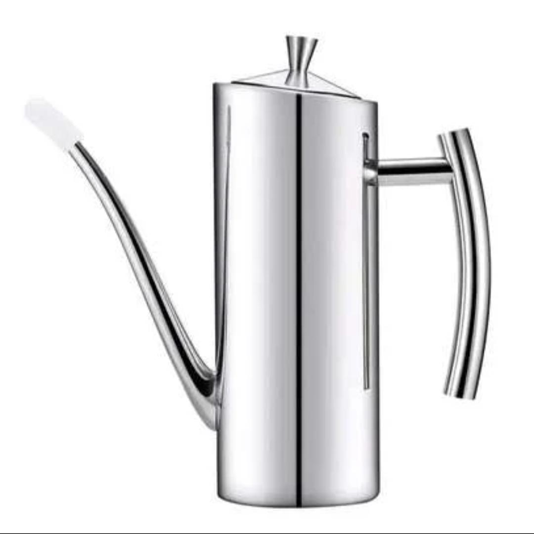 Stainless Steel Oil Pot.