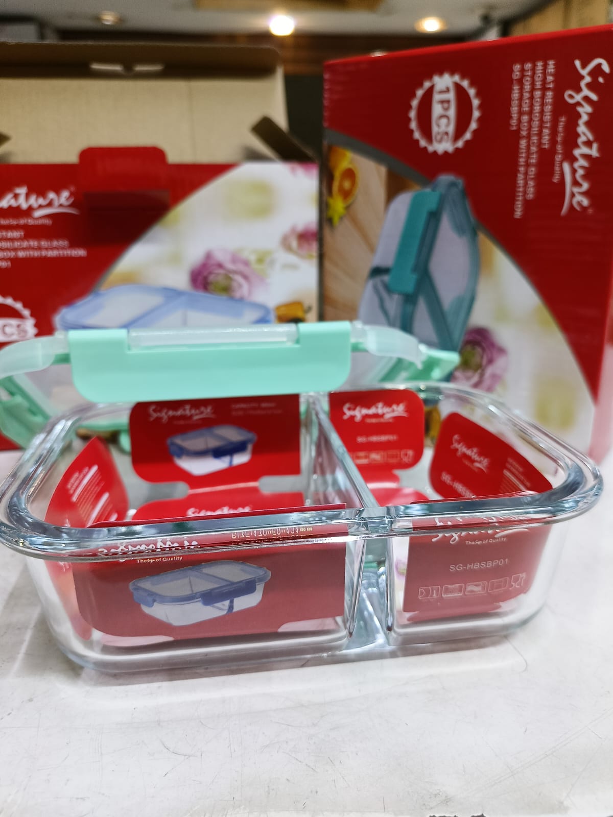SG- HBSBP01 signature partitioned lunch box