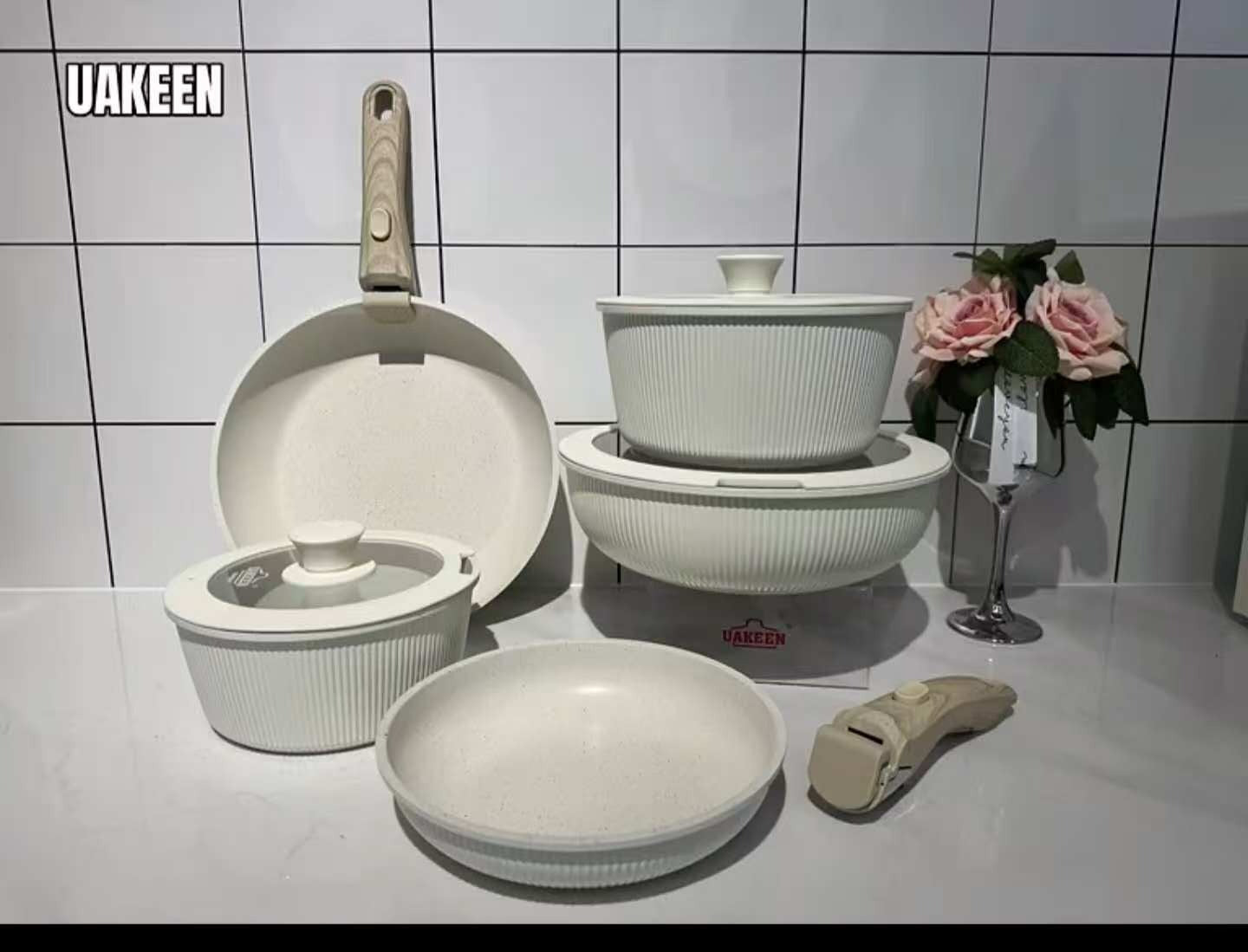 Uakeen Ceramic 10-Piece Cookware Set with Removable Handles