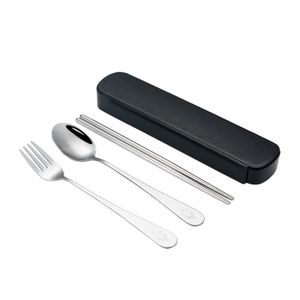 Stainless steel spoon and chopsticks portable cutlery set