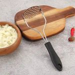Stainless Steel Potato Masher – Heavy-Duty Kitchen Utensil for Effortless Mashing of Potatoes, Vegetables &amp; Fruits