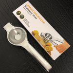 CYFAZA Heavy Duty Lemon Squeezer – Stainless Steel Hand Juicer Citrus Squeezer for Lime, Orange &amp; Lemon – Manual Citrus Juicer Kitchen Tool