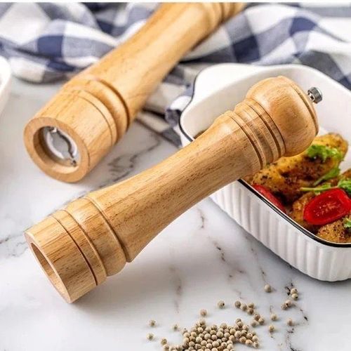 Wooden pepper mill/ spice grinder