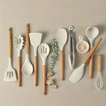 10-piece set of non-stick pans with wooden handles and silicone spatulas - khaki