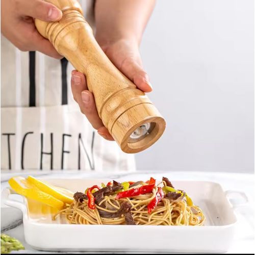 Wooden pepper mill/ spice grinder