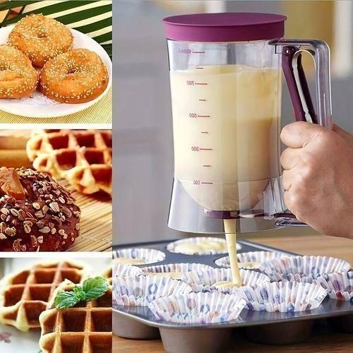 Batter dispenser with measuring labels, kitchen baking tools