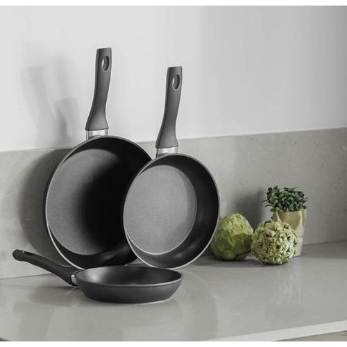 3 Piece Non-Stick Frying Pan Set ,Cookware Set - 20/22/24cm - Black