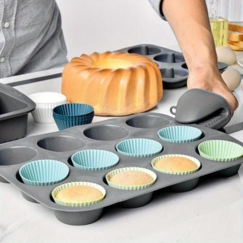 24 reusable silicone baking molds