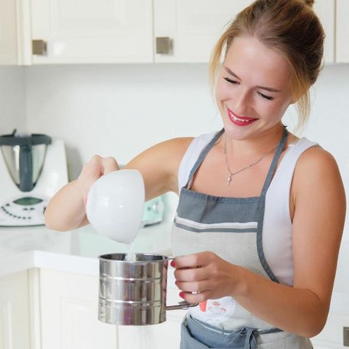 Durable Stainless Steel Flour Sifter – Lightweight &amp; Rust Resistant
