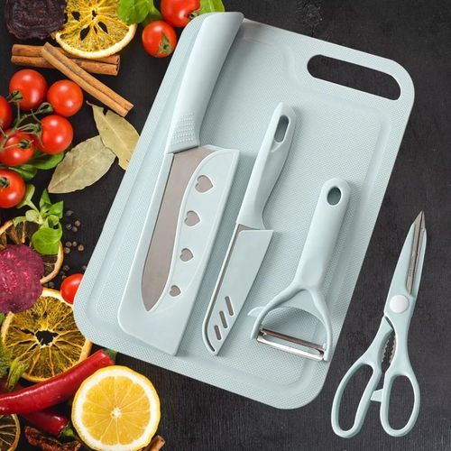 K-n-i-f-e Set  5 Pieces with Chopping Board