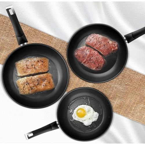 3 Piece Non-Stick Frying Pan Set ,Cookware Set - 20/22/24cm - Black