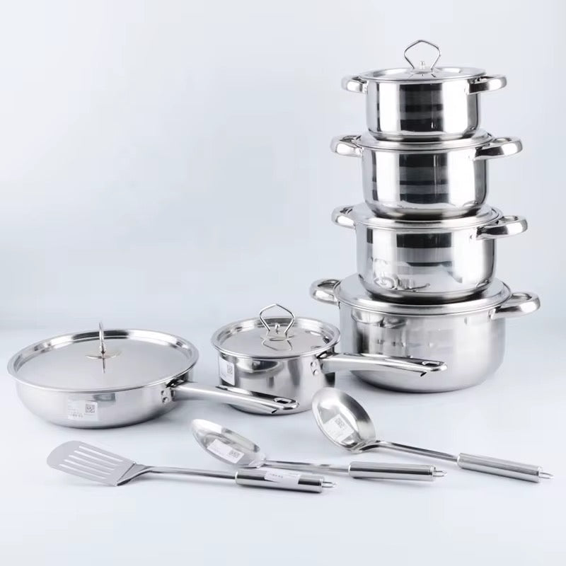 15-Piece Stainless Steel Cookware Set with Stainless Steel Lids – Saucepan, Casseroles, Frypan & Tools