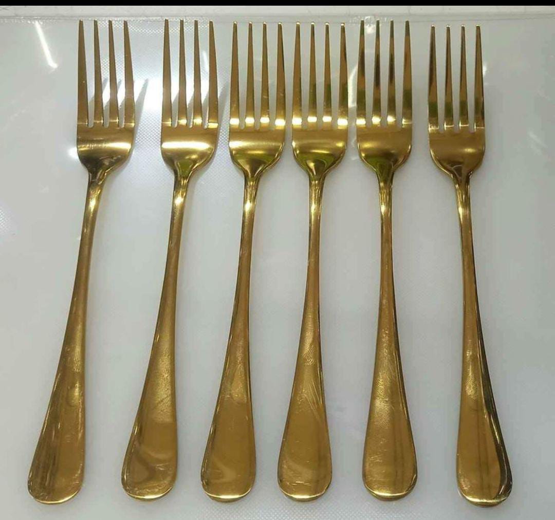 ◾ *Quality table sets*