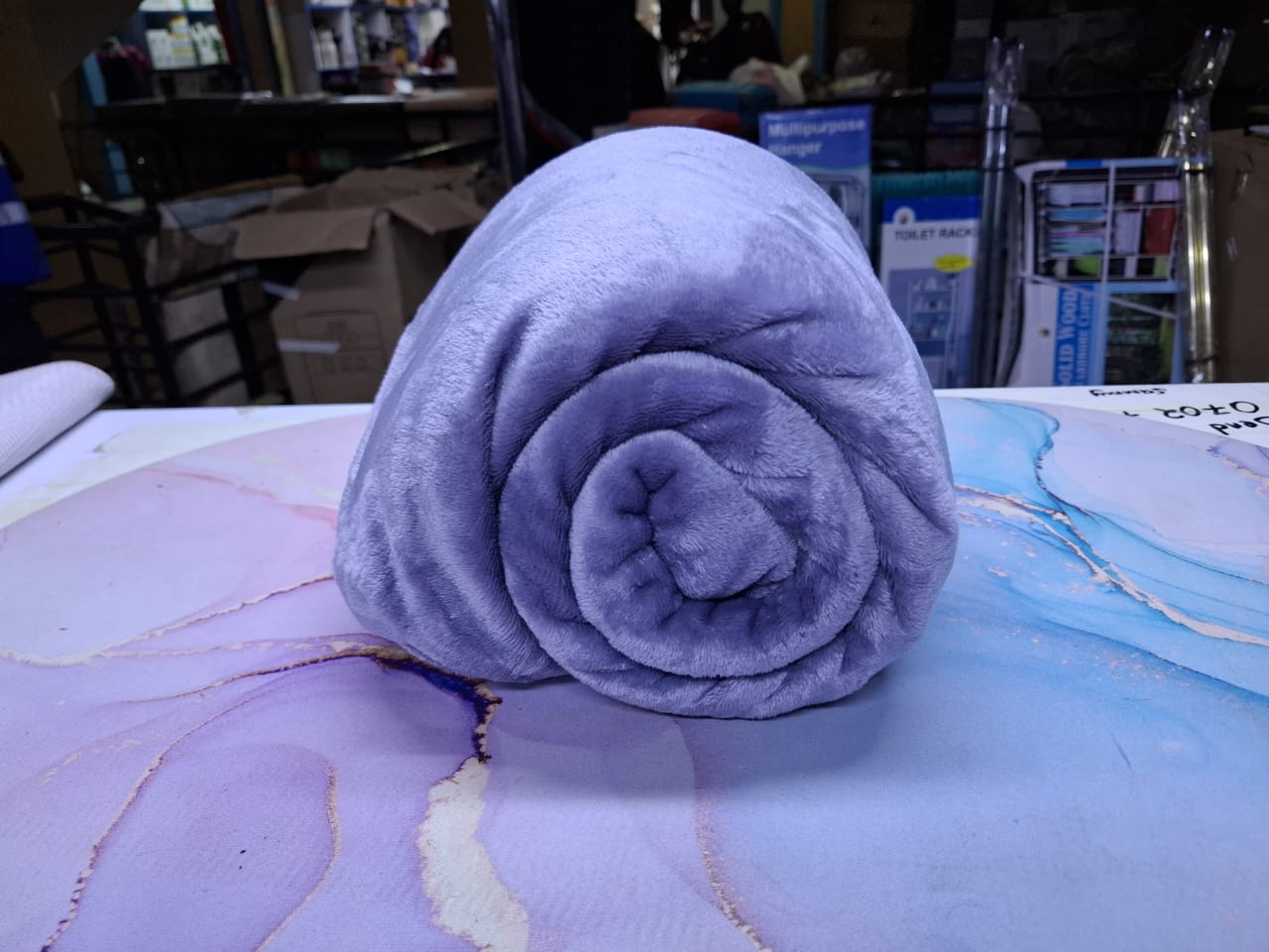 *Fleece coloured blankets*