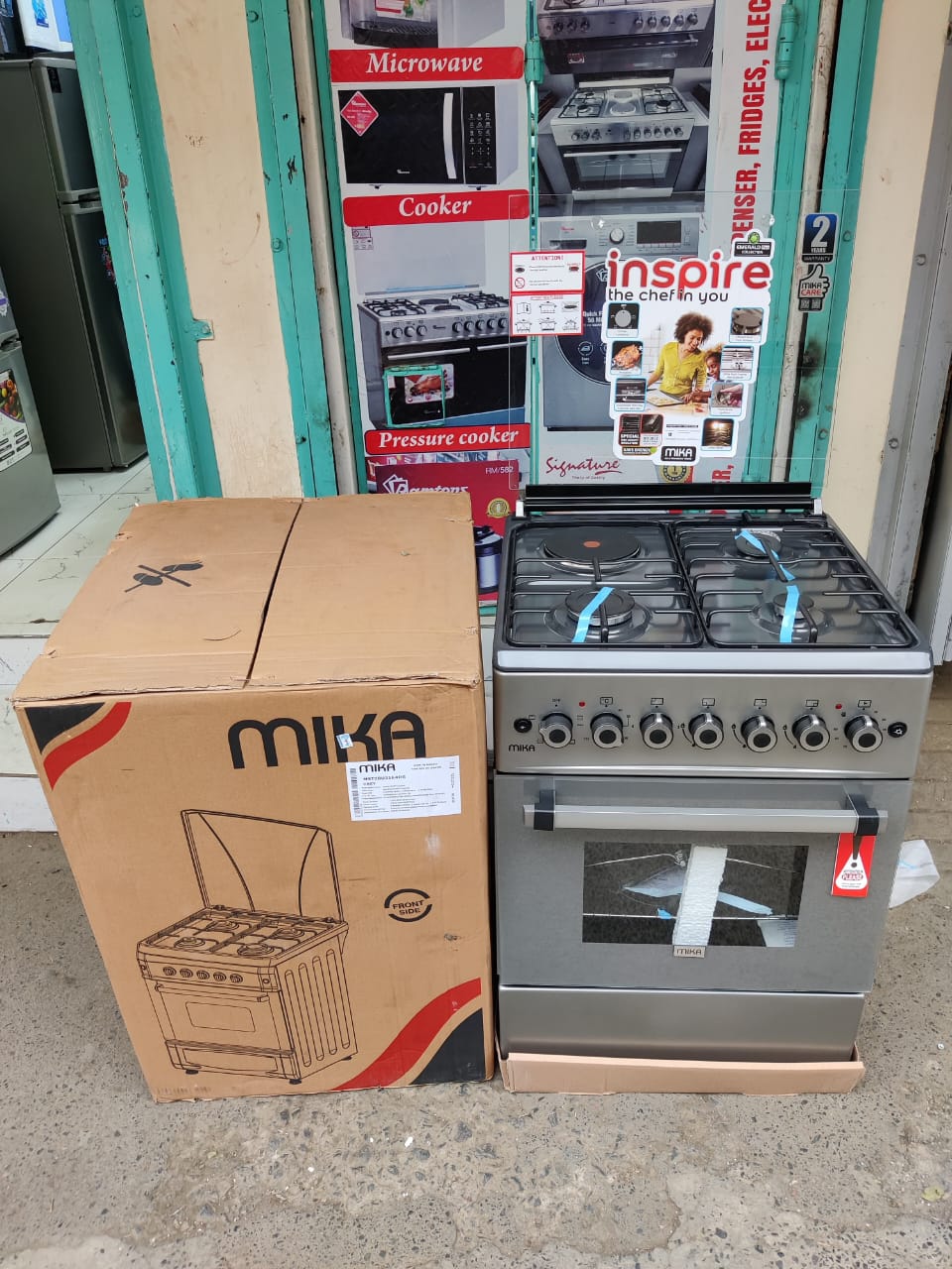 *Mika Standing Cooker 3 Gas