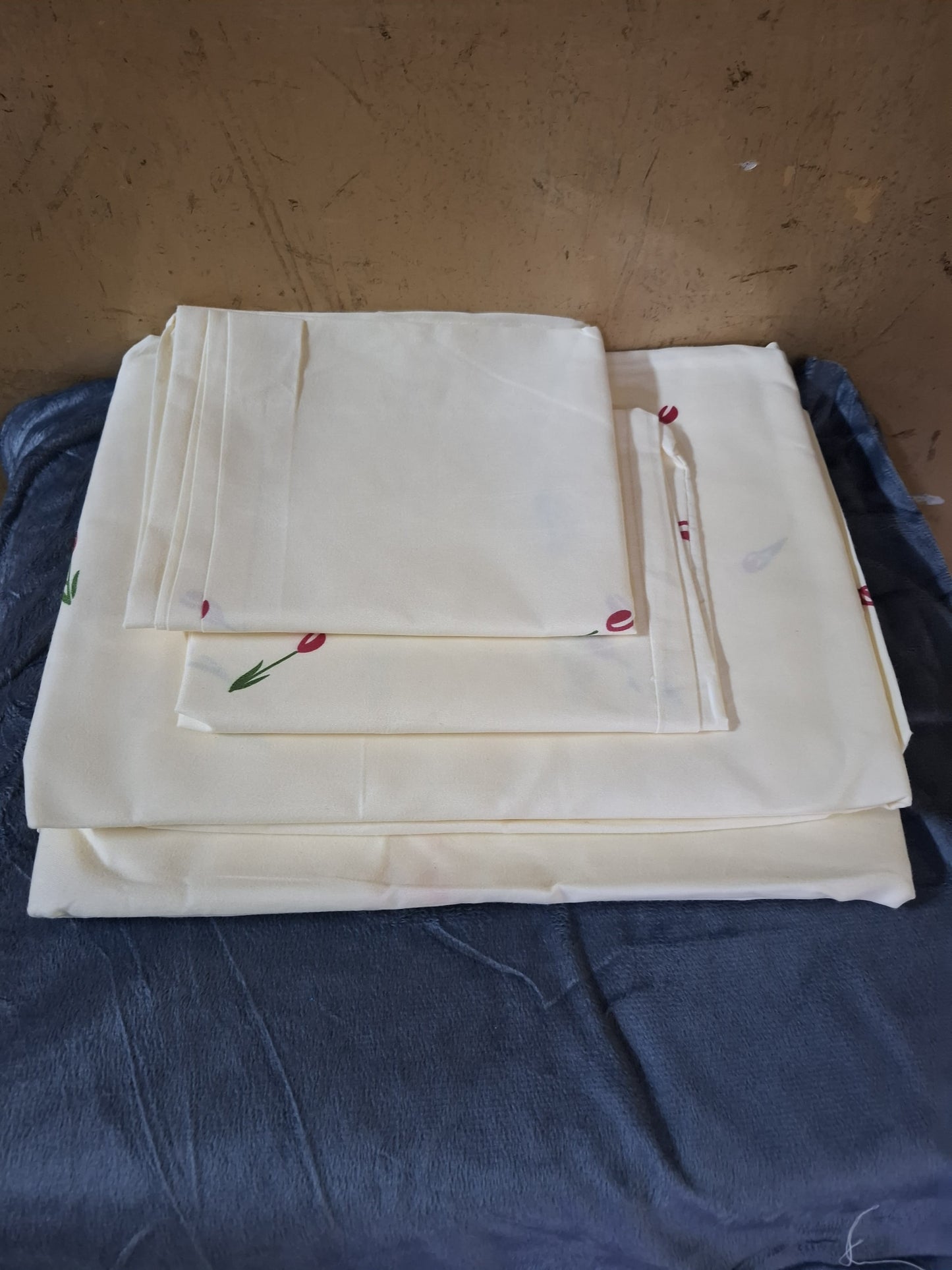 *Cotton bedsheets*