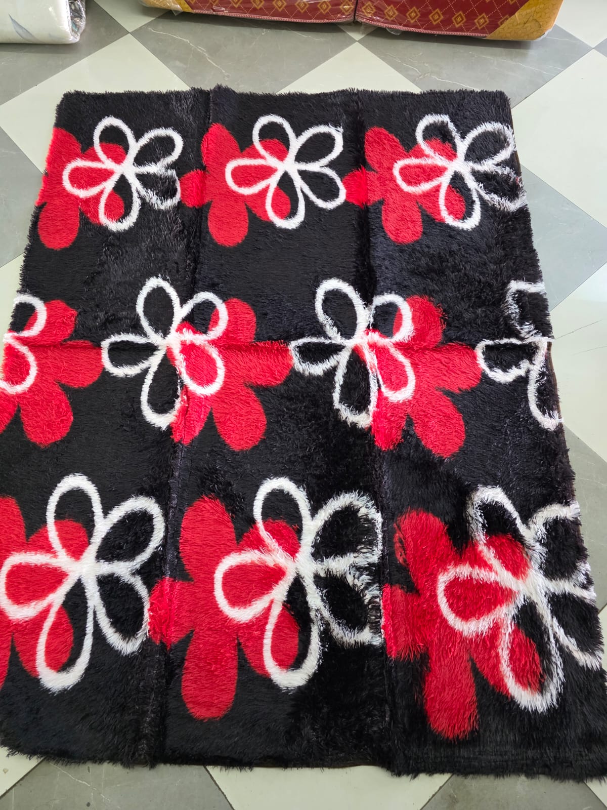 Fluffy carpets