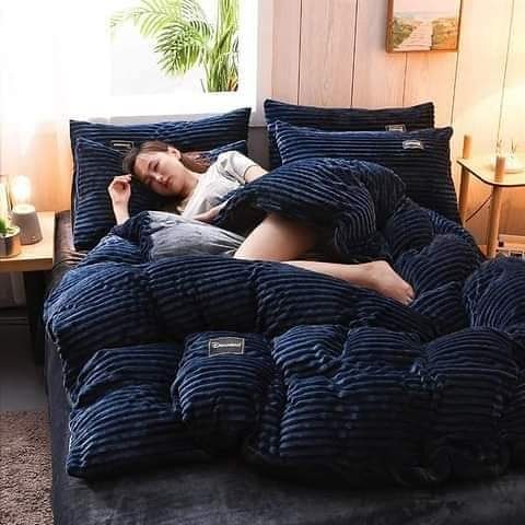 Velvet duvet set