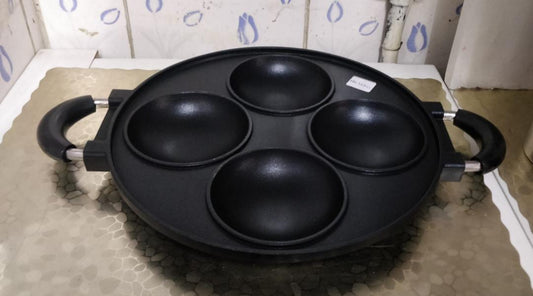 4 Holes Vitumbua Pan.