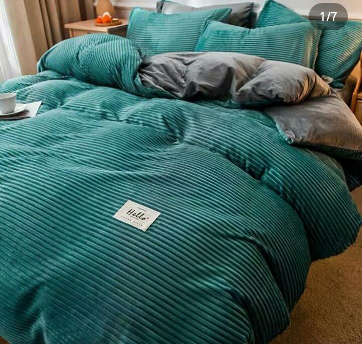 Velvet duvet set