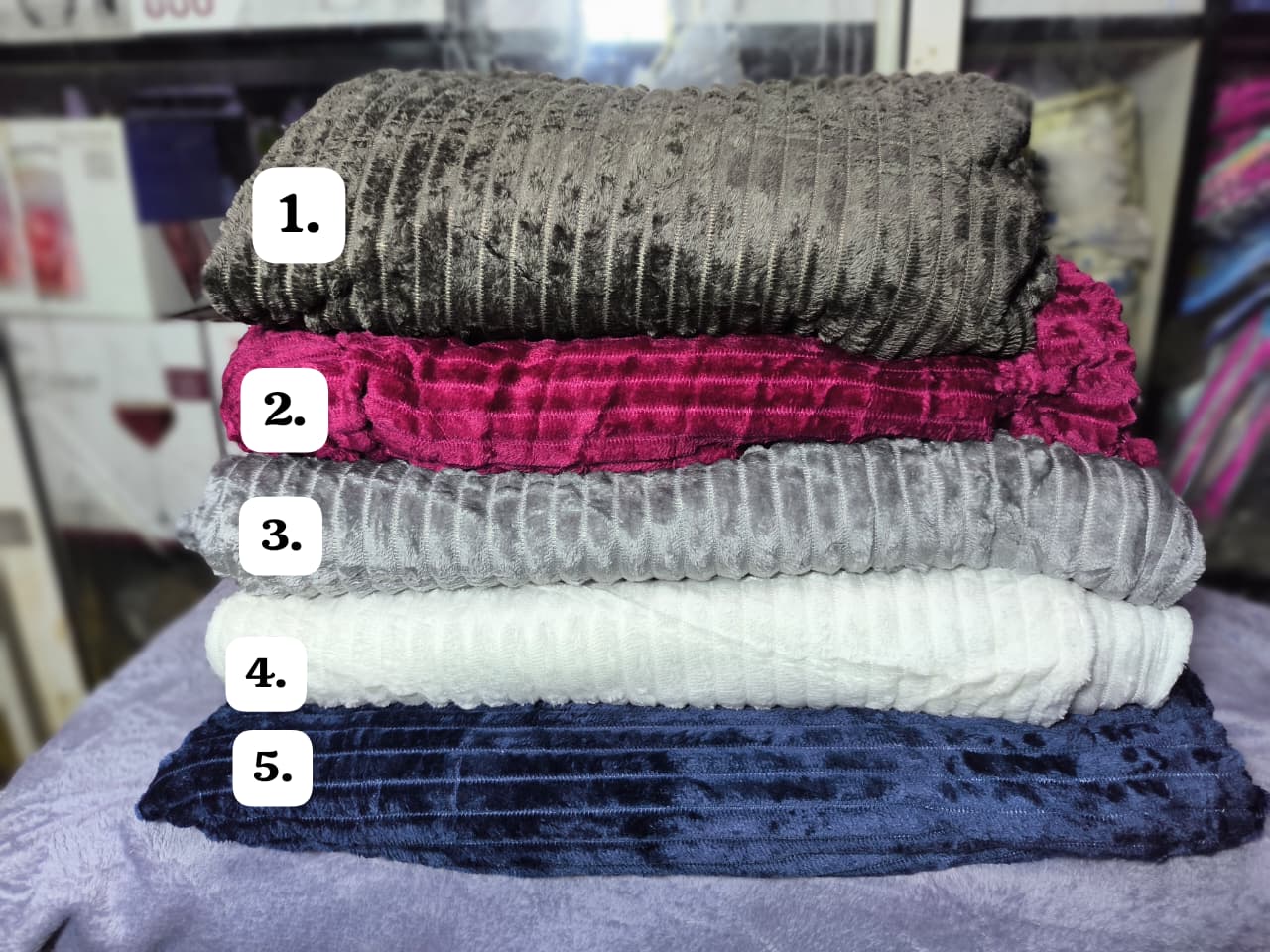 Light weight  velvet fleece blanket
